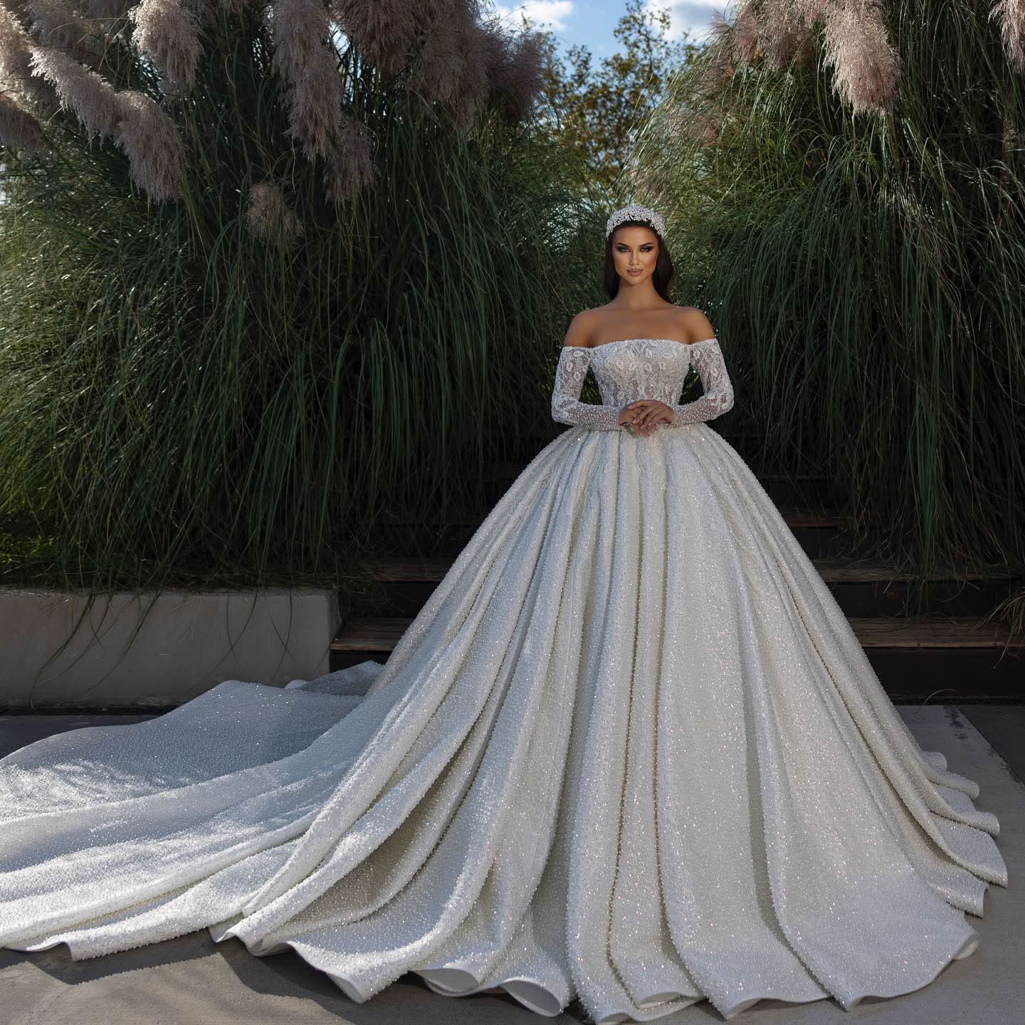 BMbride Beautiful Off-the-shoulder A-line White Lace Beading Wedding Dress With Long Sleeves BMbride