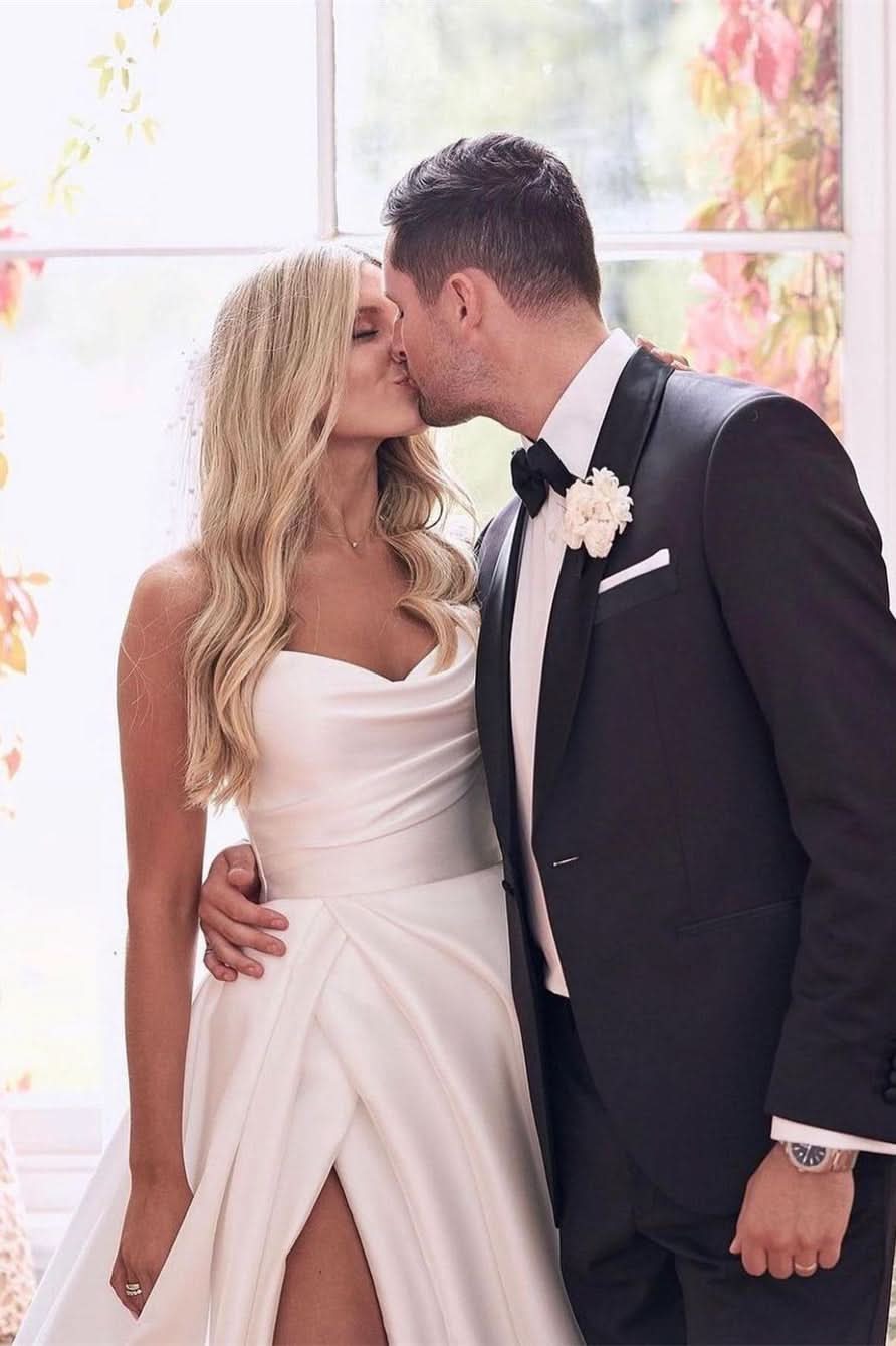 BMbride Beautiful Simple White A-line Wedding Dress With Side Slit BMbride
