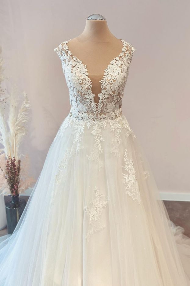 Sweetheart Floral Lace Floor-Length A-Line Wedding Dress with Tulle Ruffles BM bride