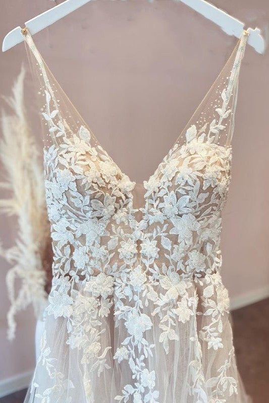 Sweetheart Spaghetti Strap A-Line Tulle Wedding Dress with Lace Appliques BM bride