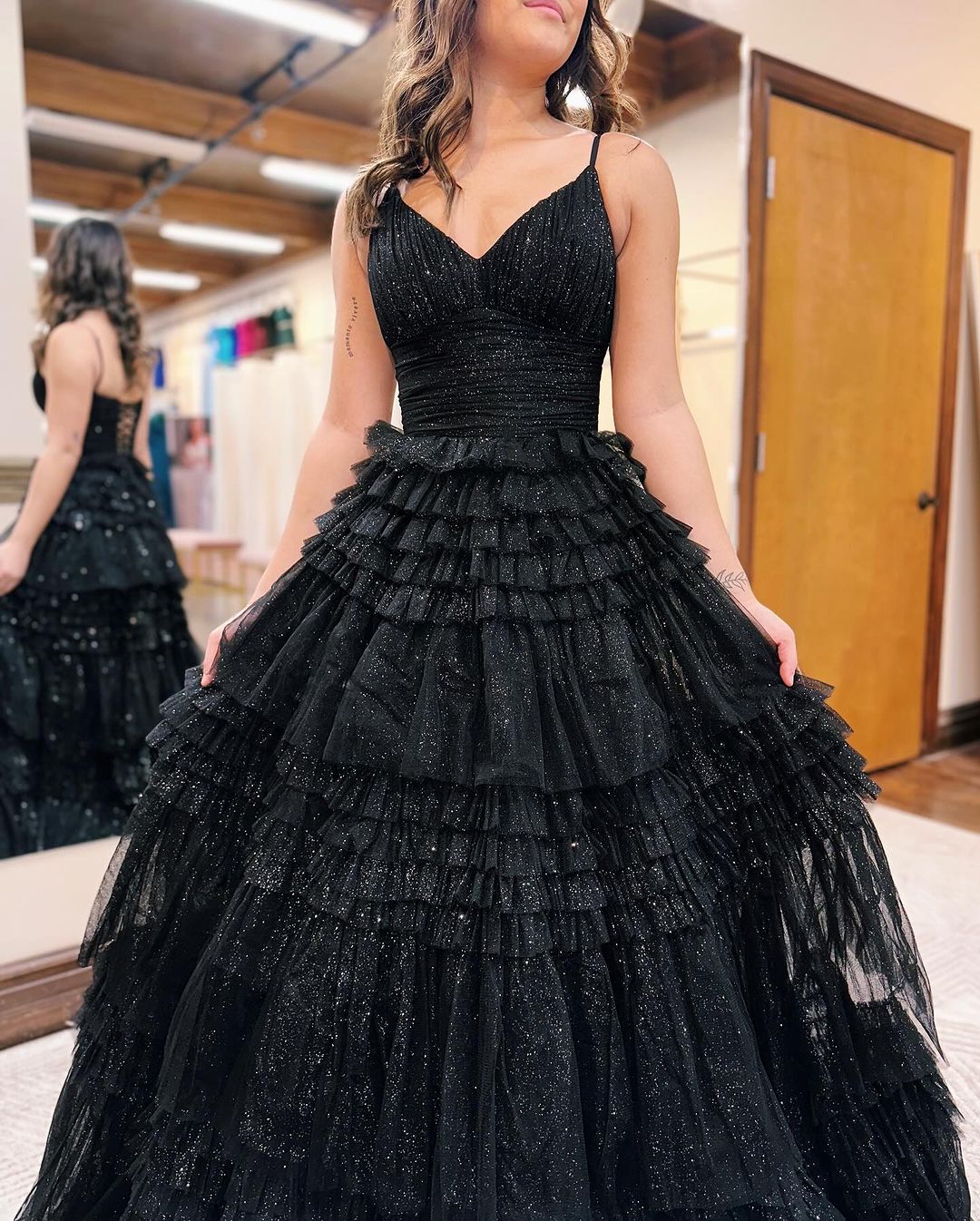 Long Black Tulle Sparkly V-Neck Sleeveless Prom Dress Gown BM bride