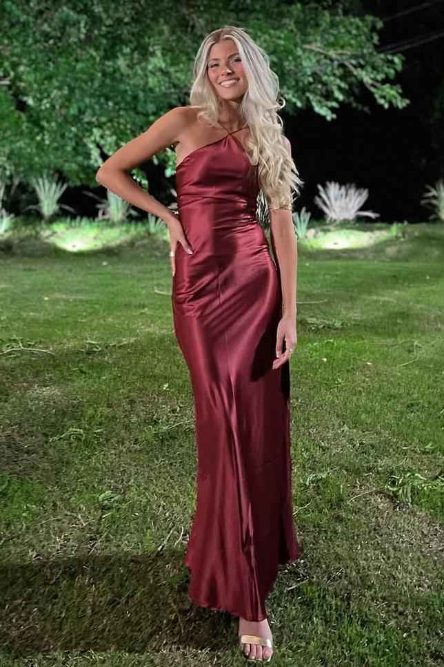 Spaghetti Strap Halter Sleeveless Long Prom Dress With Pleated