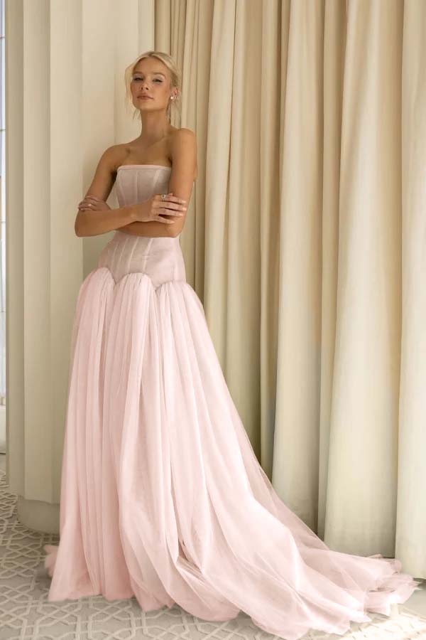 Charming Tulle Strapless Sleeveless Long Prom Dress With Pleated BMBRIDE
