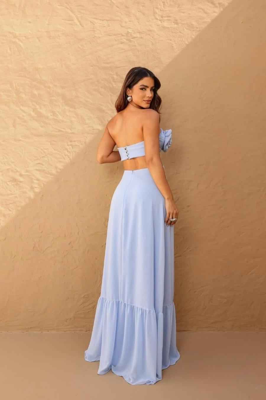 Chic Strapless Sleeveless Sweetheart Long Prom Dress With Ruffles