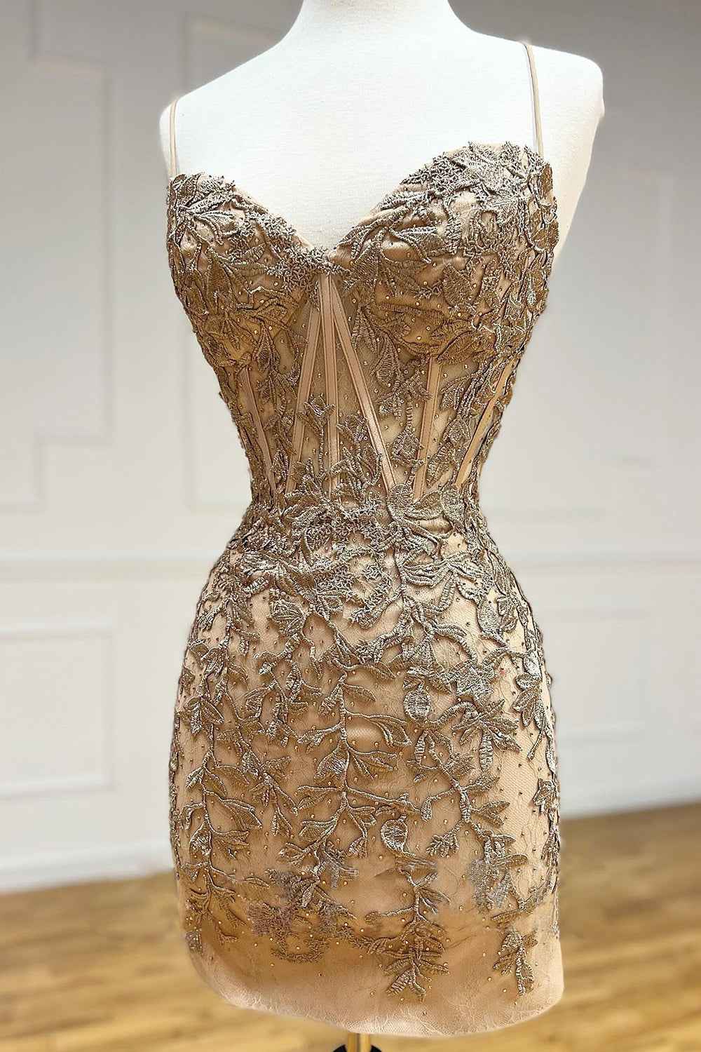 Stormy Spaghetti Straps Tight Short Homecoming Dress with Appliques Bmbride