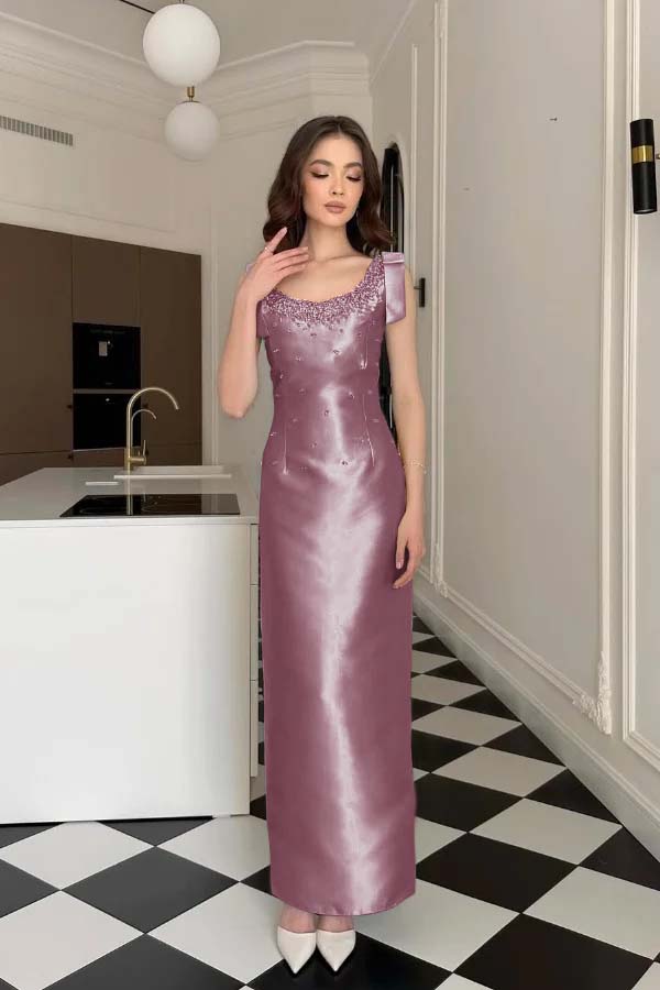 Glamorous Straps Sleeveless Long Prom Dress With Appliques Beading