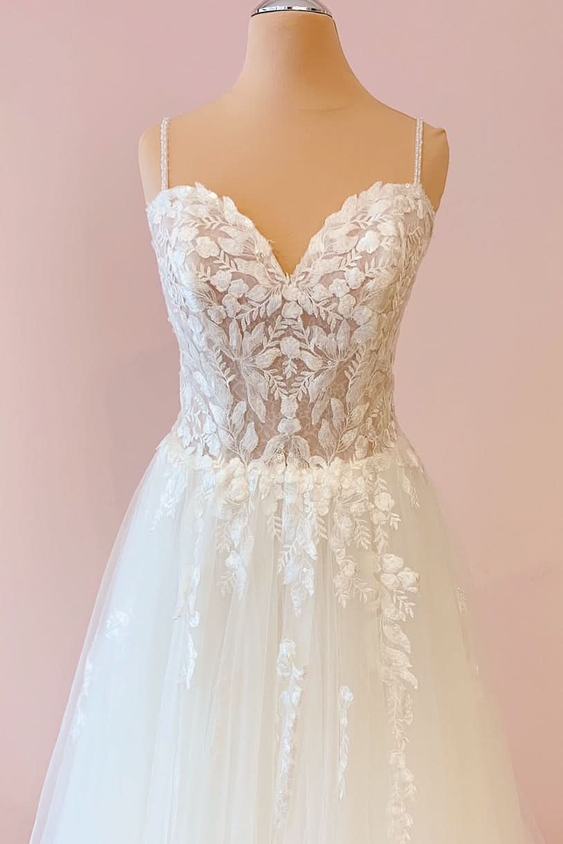 Pretty A-Line Spaghetti Strap Sweetheart Tulle Wedding Dress with Lace Appliques BM bride