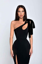 Black One Shoulder Sleeveless Bowknot Prom Dress With Front Split