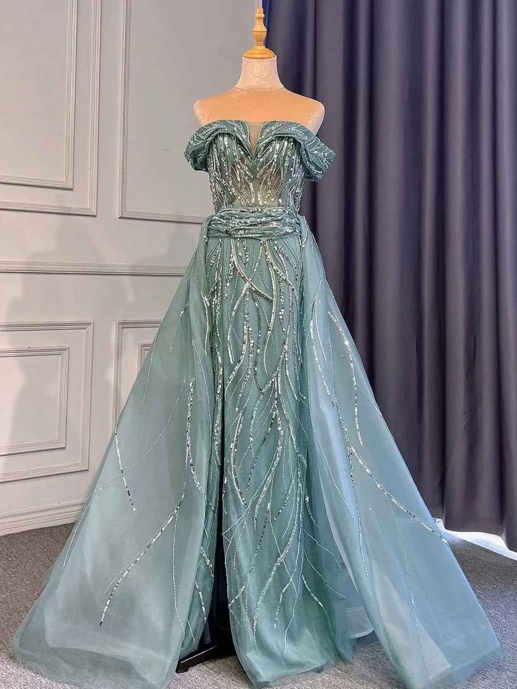 Graceful Bead Embroidery Off the Shoulder Strapless Green Long Prom Dress