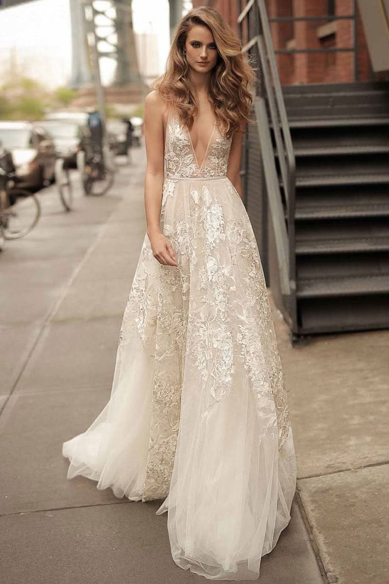 V-Neck Tulle Applique Wedding Dress BM bride
