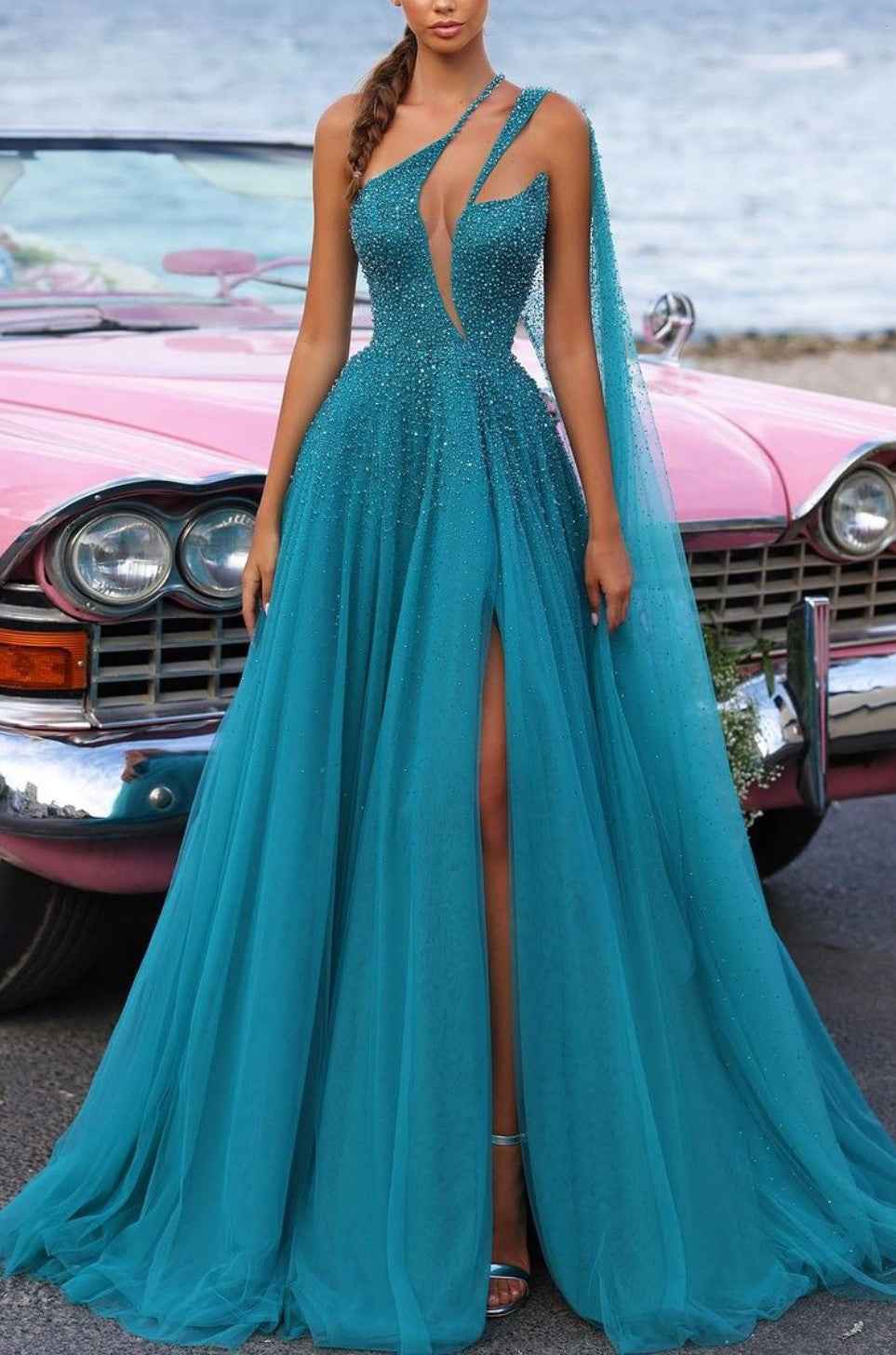 Heavy Tulle One Shoulder Prom Dress Green Sequins With Trail High Slit