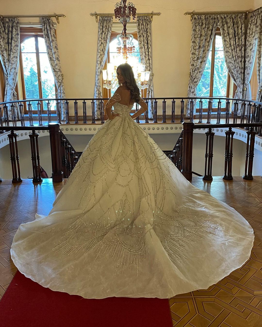 BMbride Charming Floor Length Sweetheart Long Sleeves A-Line Lace Wedding Dress BMbride