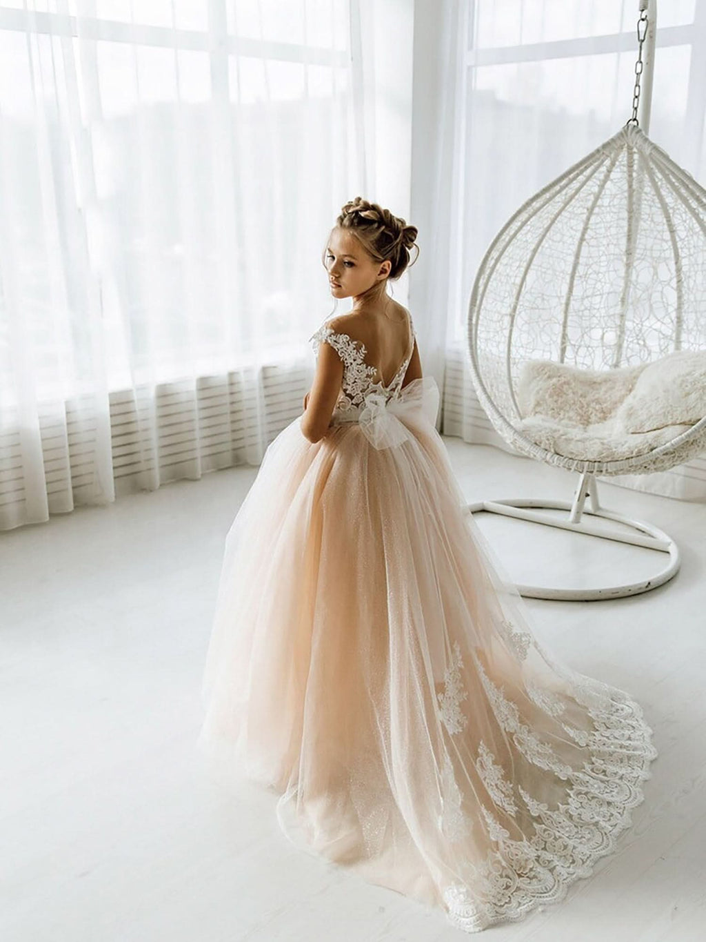 BMbride Cute Sleeveless Floral Lace Champagne Flower Girl Dress BMbride