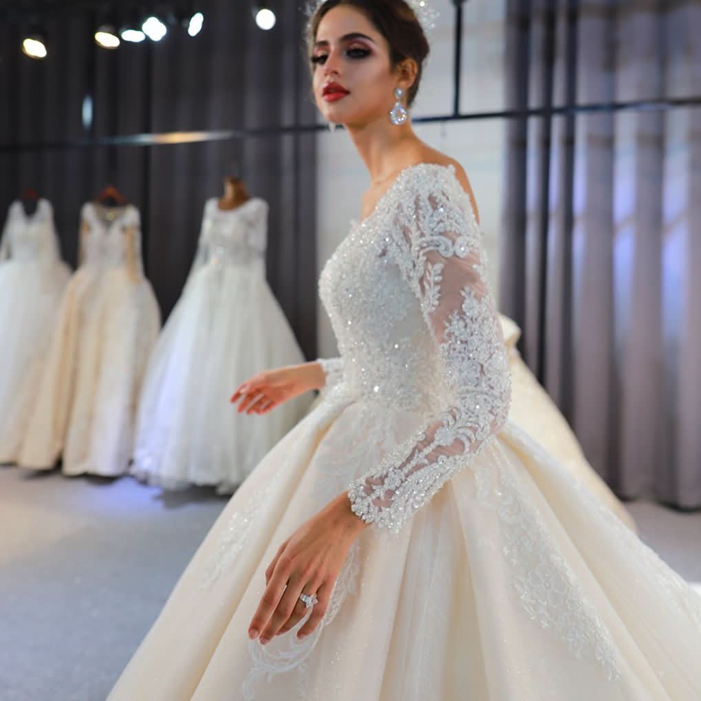 Classy Train A-Line Sweetheart Backless Long Sleeve Wedding Dress with Lace Appliques and Sequins BM bride