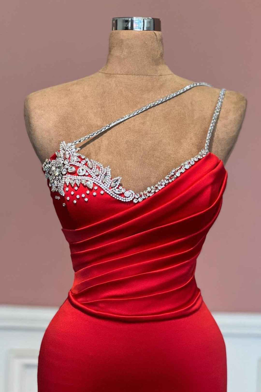 Red Prom Dress With One Shoulder Beading Sleeveless Long Satin