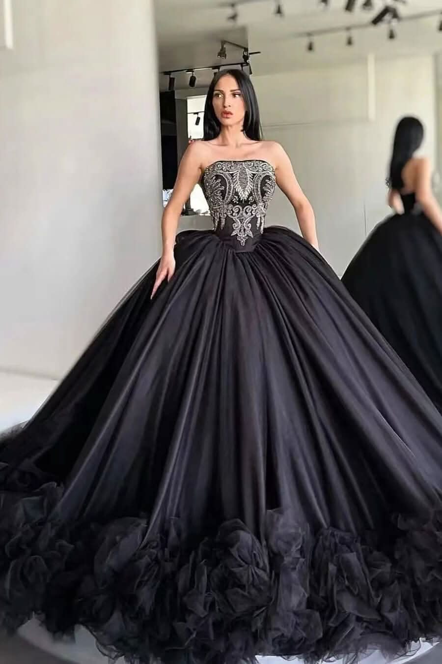 Gorgeous Black Strapless Mermaid Prom Dress Sleeveless with Appliques BM bride