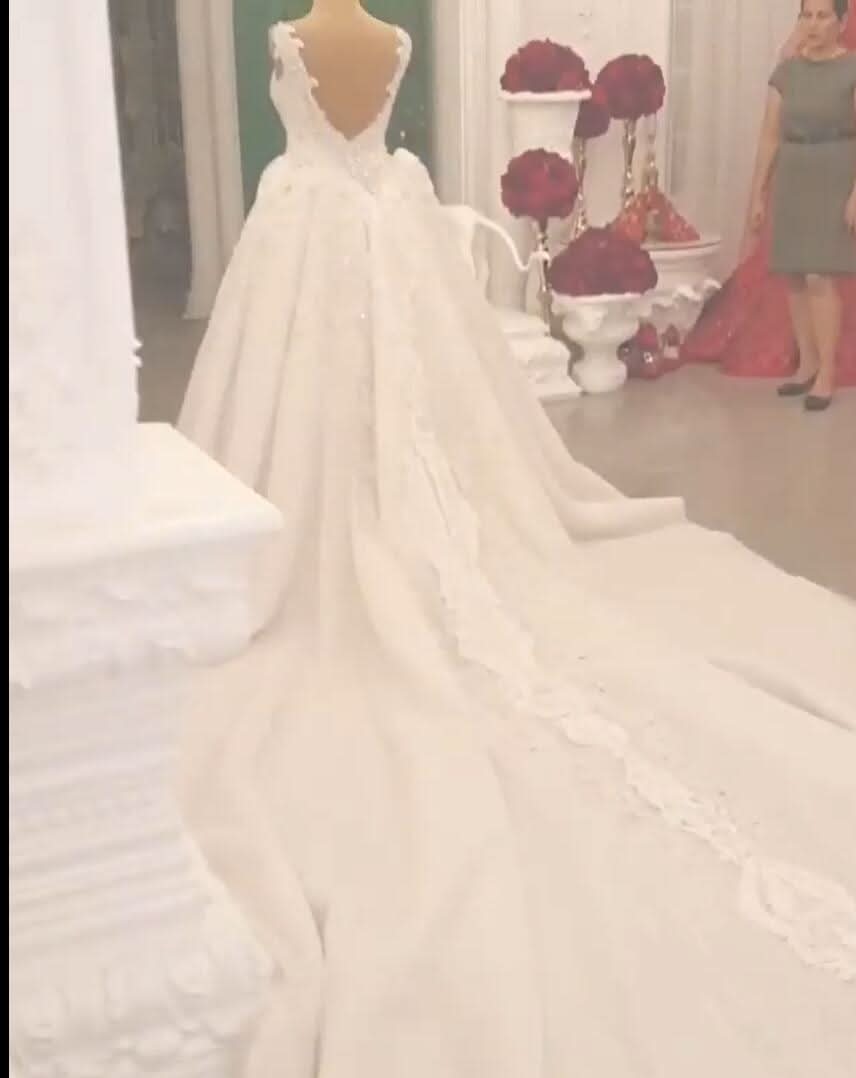 Spaghetti-Straps Sweetheart A-line Backless Wedding Dress With Appliques Lace BM bride