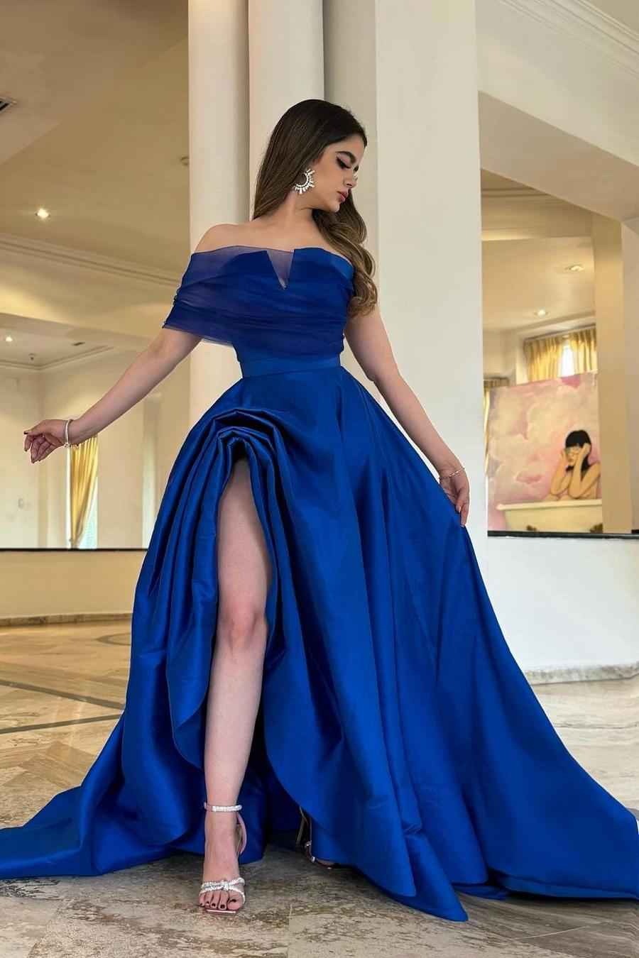 Royal Blue Off the Shoulder Strapless Sleeveless Prom Dress With Front Split