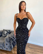 Chic Sleeveless Mermaid Beading Spaghetti Strap Black Prom Dress