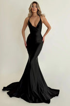 Simple Sexy Black Sleeveless Long Halter Pleated Prom Dress BM bride