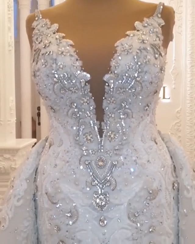Spaghetti-Straps Sweetheart A-line Backless Wedding Dress With Appliques Lace BM bride