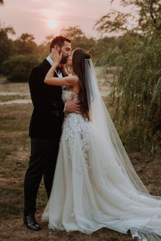 Sweetheart Tulle A-Line Wedding Dress with Lace Appliques BM bride