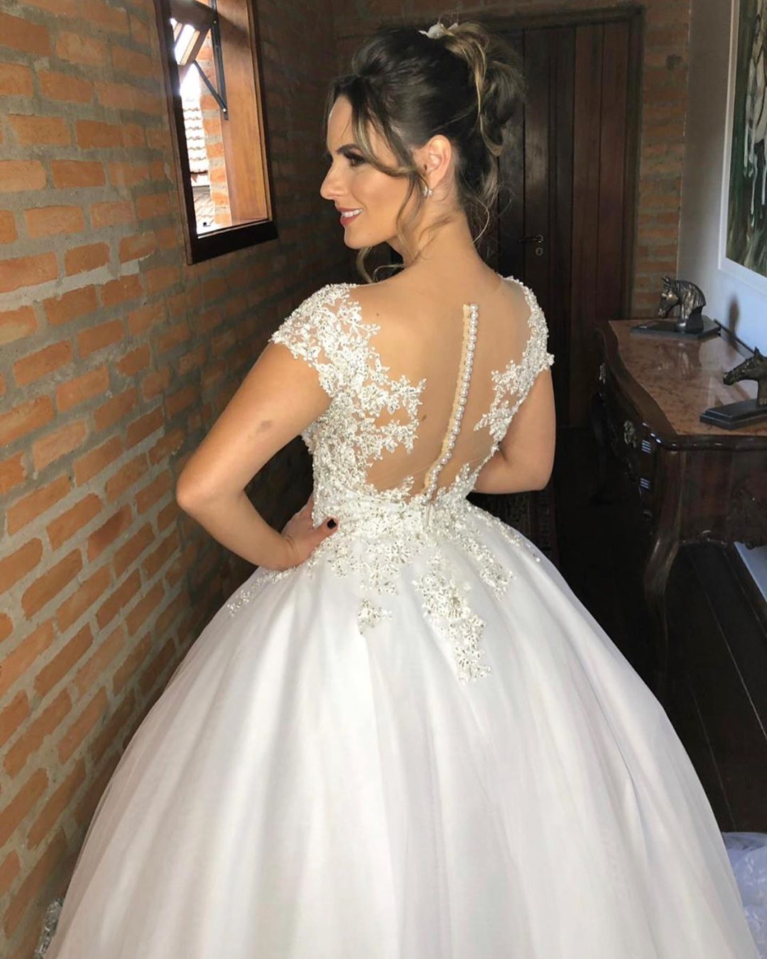 Sweetheart Strappy V-Neck Floor-Length Wedding Dress with Lace Appliques BM bride
