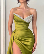 Green Sweetheart Sleeveless Split Pearl Beaded Prom Dress With Ruffles