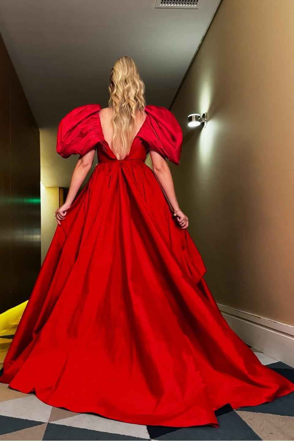 V Neck Backless Puff Sleeves Long Split Prom Dress With Pleated