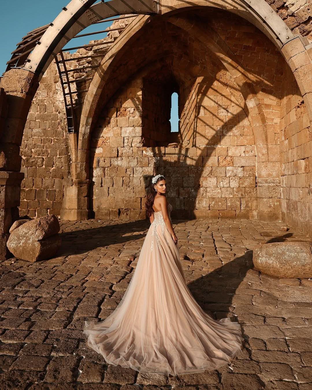 BMbride Designer Sweetheart Long A-line Glitter Lace Wedding Dress With Slit BMbride