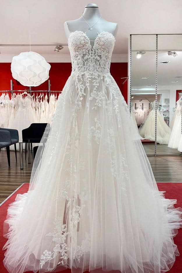 Beautiful Strapless Long A-Line Tulle Ivory Wedding Dress with Lace Appliques BM bride