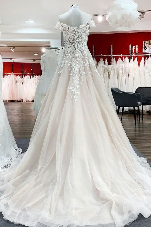 Gorgeous Off-the-shoulder A-line Wedding Dress With Lace Tulle Ruffles BM bride