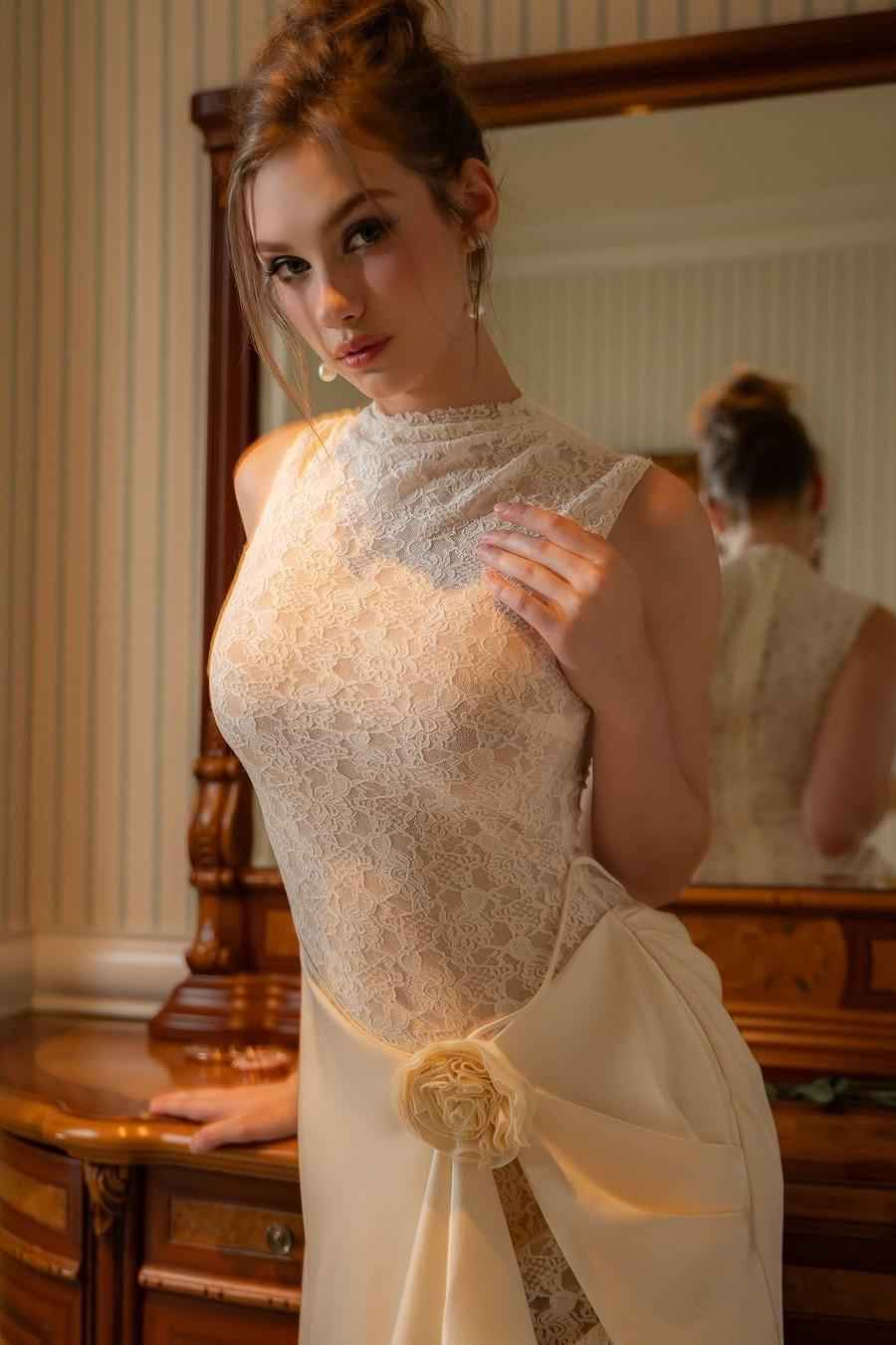 High Neck Sleeveless Mermaid Prom Dress With Lace Embroidery