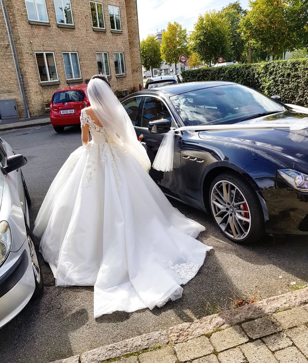 Off-the-shoulder A-Line Wedding Dress With Long Sleeves Appliques BM bride