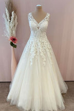Classy Sweetheart Backless A-Line Floor-Length Tulle Wedding Dress with Lace Appliques BM bride