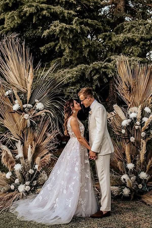 Boho Strappy V-Neck A-Line Wedding Dress with Appliques BM bride