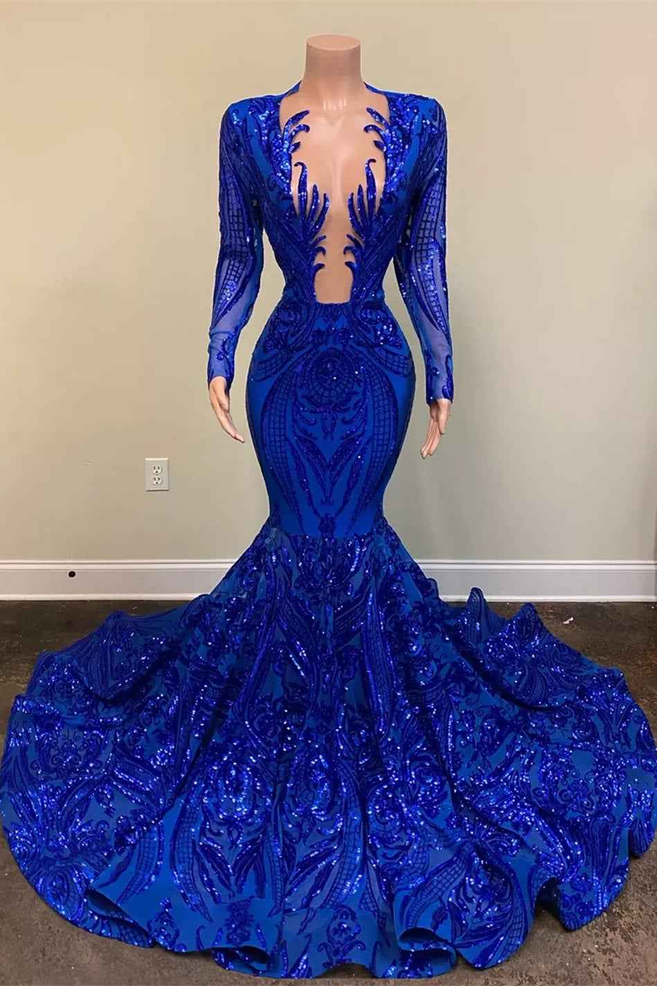 Stunning Mermaid Royal Blue Sequins Prom Dress Long Sleeves With Appliques