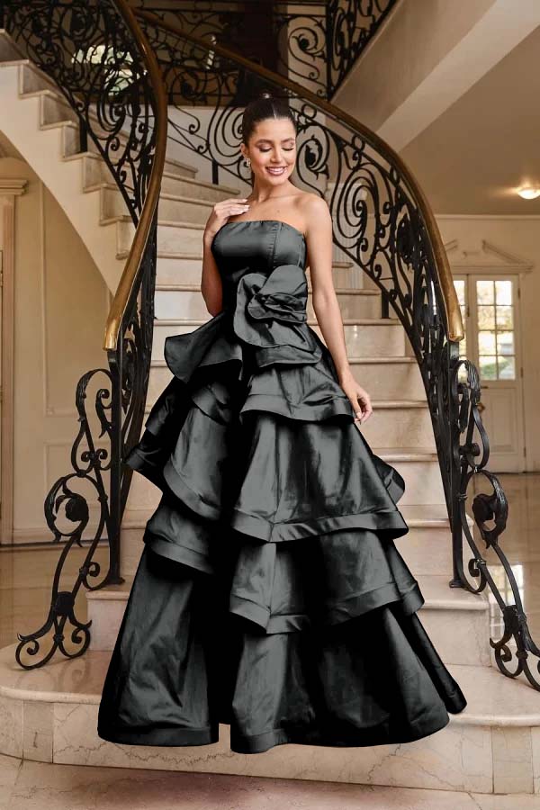Chic Strapless Sleeveless Long Prom Dress With Pleated Ruffles
