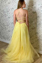 Amazing Yellow Spaghetti Strap Long Elegant Prom Dress With Lace Appliques