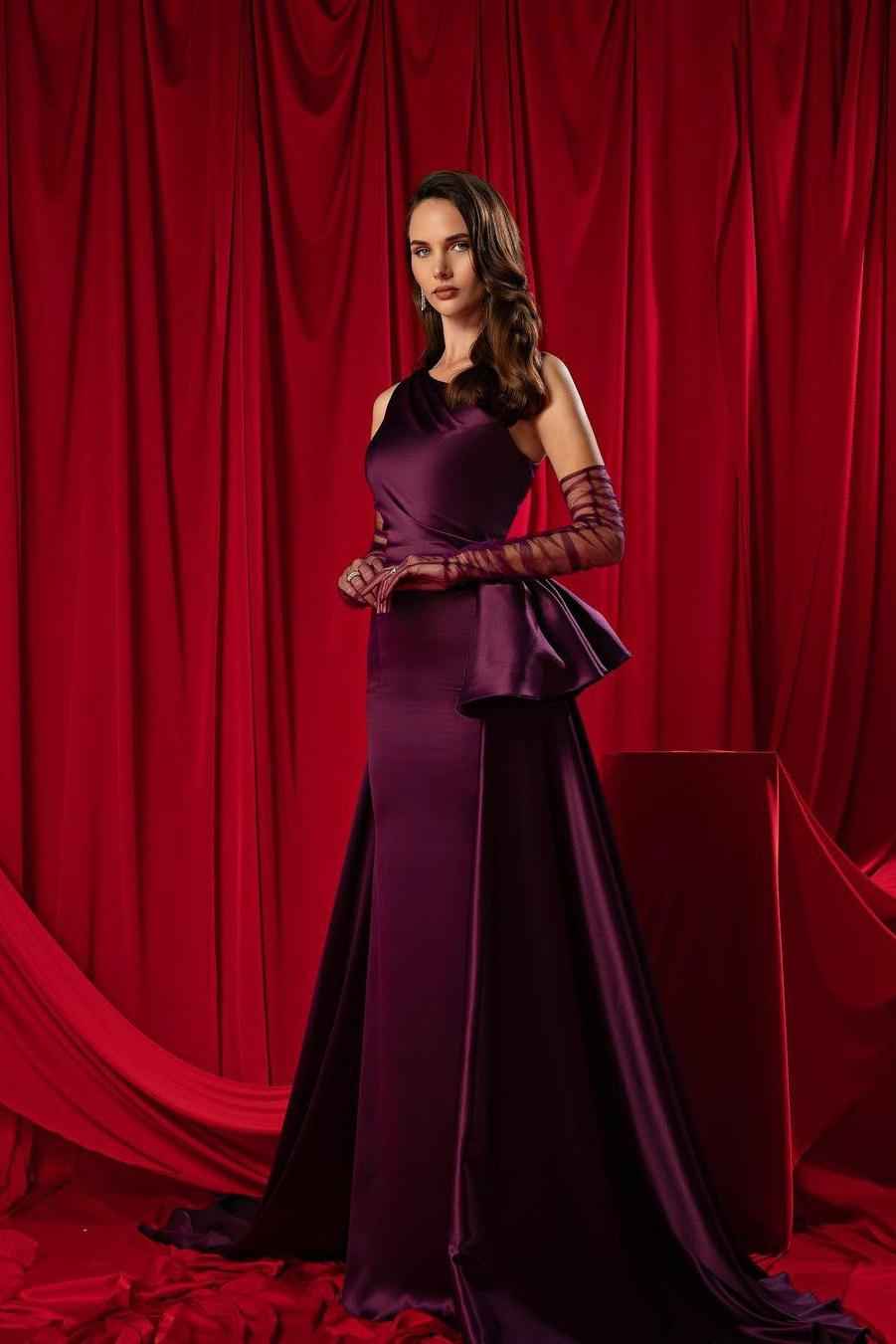 One Shoulder Sleeveless Pleated Long Prom Dress With Long Gloves
