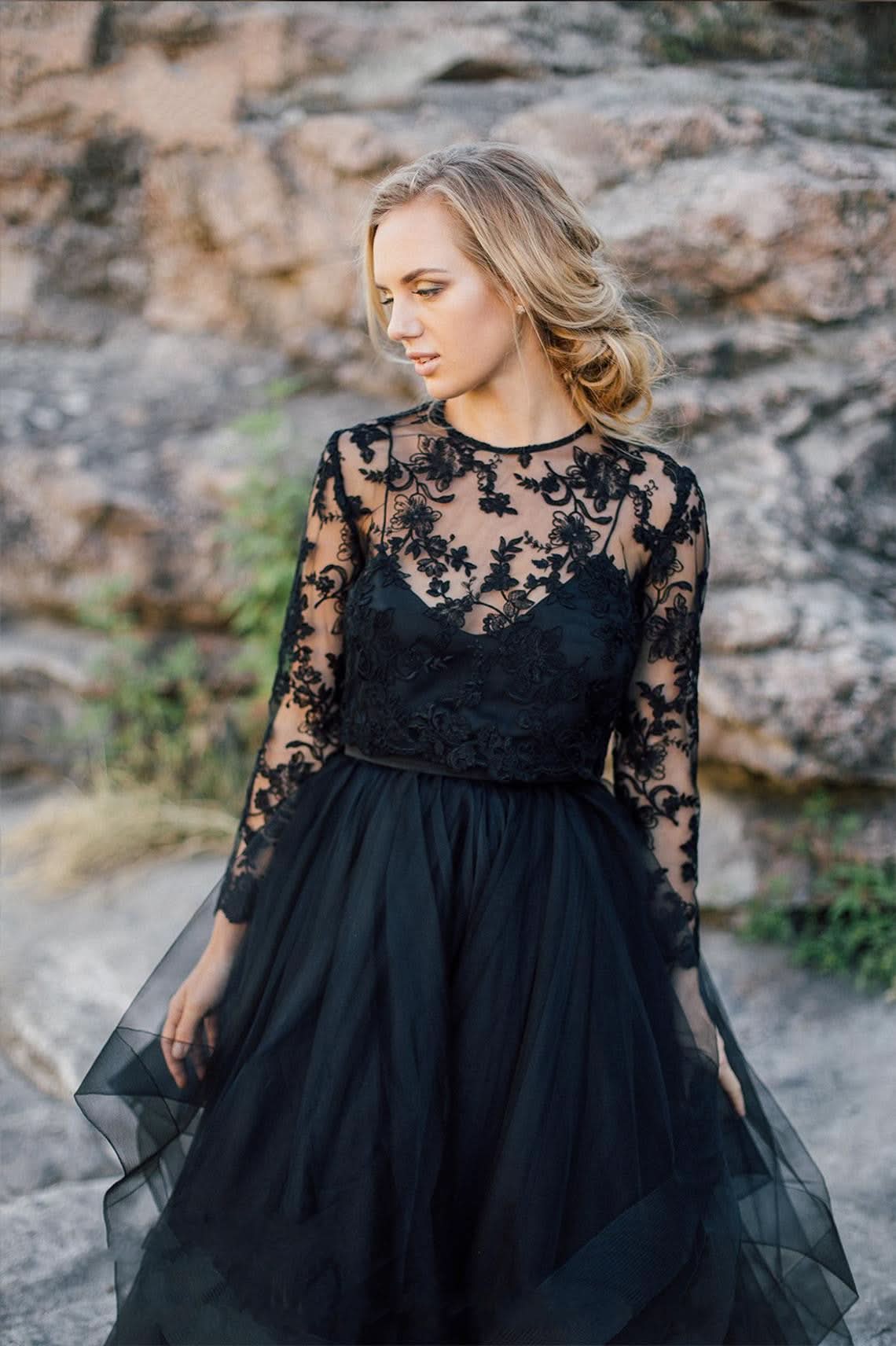 Vintage Black A-Line Long Sleeves Wedding Dress With Ruffles Appliques Lace Tulle BM bride