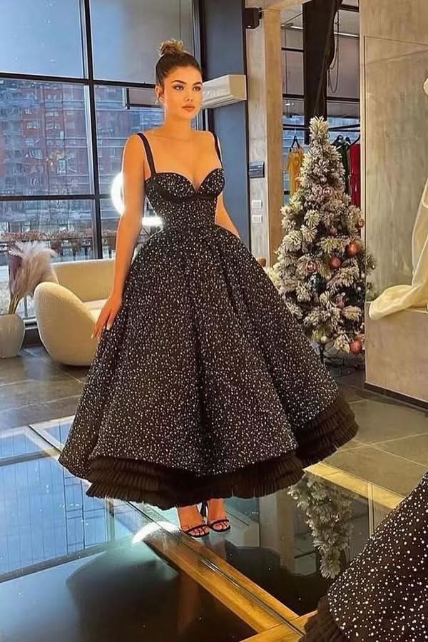 Gorgeous Spaghetti-Strap Sweetheart Ball Gown Prom Dress with Beads and Lace BM bride