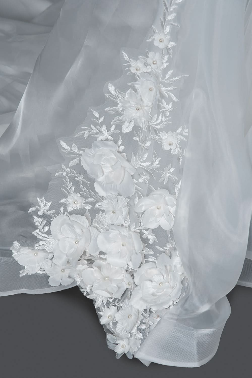 Cap Sleeve Jewel Neck Ball Gown Wedding Dress with Floral Appliques BM bride