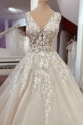 Elegant A-Line Bateau Long Sleeves Floor-length Wedding Dress With Appliques Lace Tulle BM bride