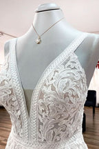 Sleeveless Long A-Line Tulle Open Back Wedding Dress with Lace Appliques BM bride
