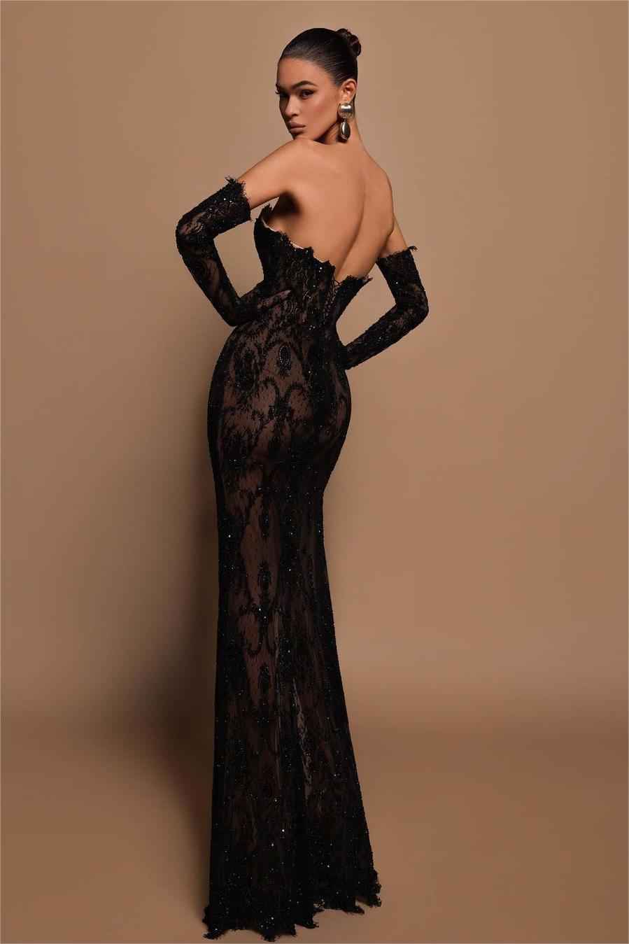 Glamorous Black Strapless Embroidery Long Split Prom Dress With Gloves