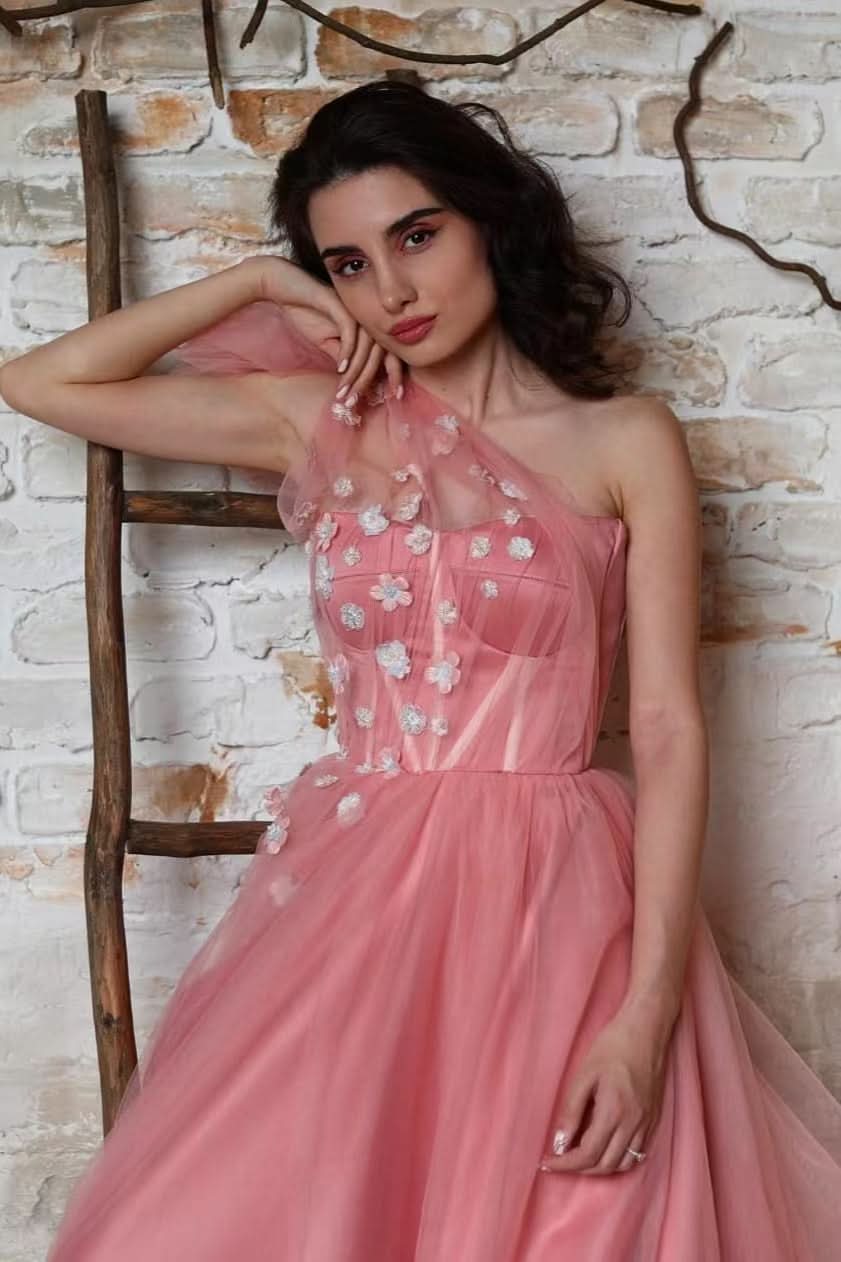Gorgeous One-Shoulder Sleeveless Tulle Prom Dress with Appliqueds BM bride