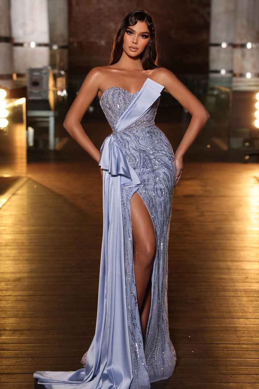 Amazing Sweetheart Mermaid Prom Dress With Split Ruffles Appliques