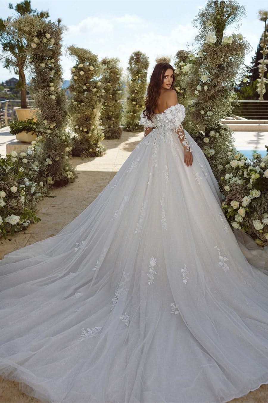 BMbride Elegant A-line Appliques Lace Sweetheart Tulle Wedding Dress With Long Sleeves BMbride