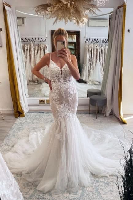 BMbride Elegant Long Mermaid V-neck Sleeveless Wedding Dresses With Lace BMbride